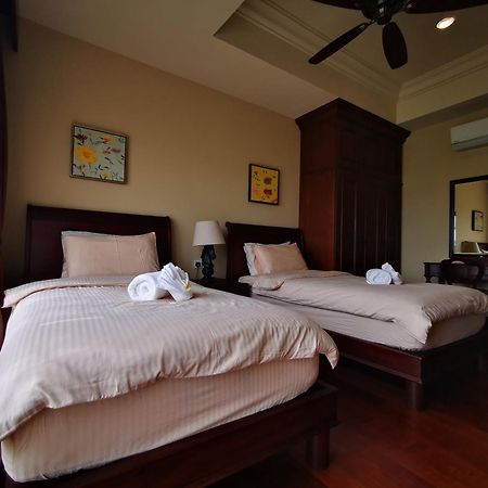 Casa Del Rio Residences ملقا المظهر الخارجي الصورة
